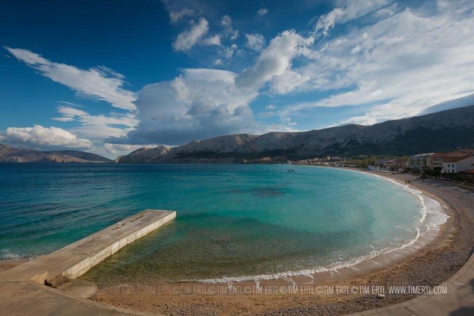 Apartman Zarok Lägenhet Baška Exteriör bild